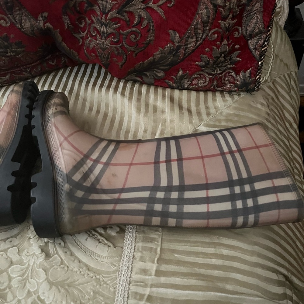 Rain Boots BurBerry - Picture 7 of 12